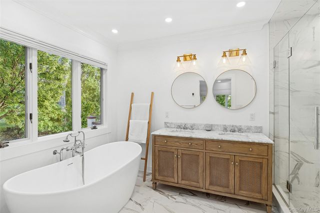 47 Bridle Path, Remsenburg, NY 11960