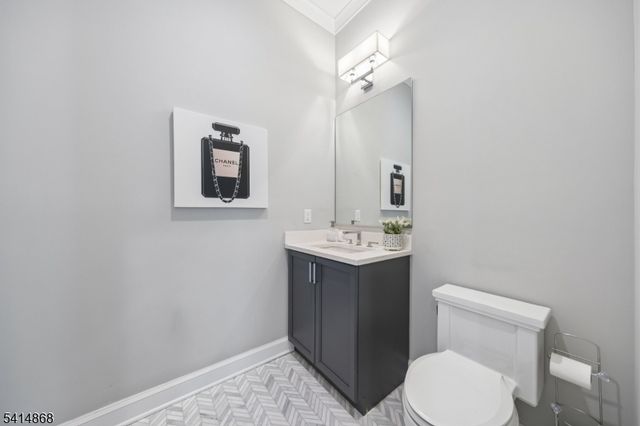 1 Cora Way, Millburn Twp., NJ 07078