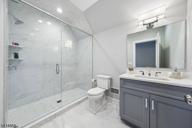 1 Cora Way, Millburn Twp., NJ 07078