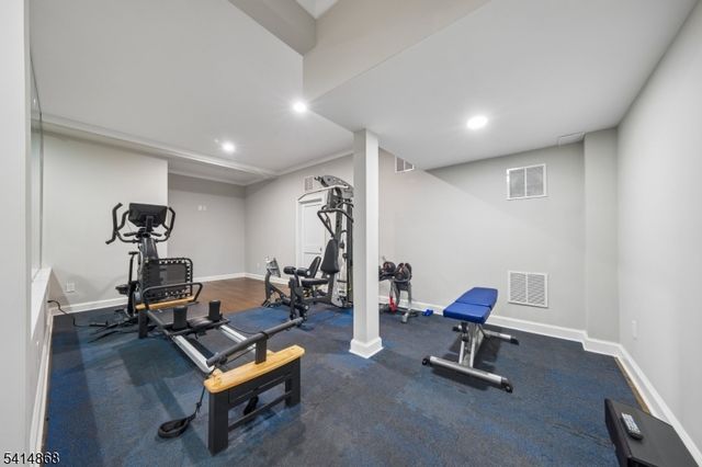 1 Cora Way, Millburn Twp., NJ 07078