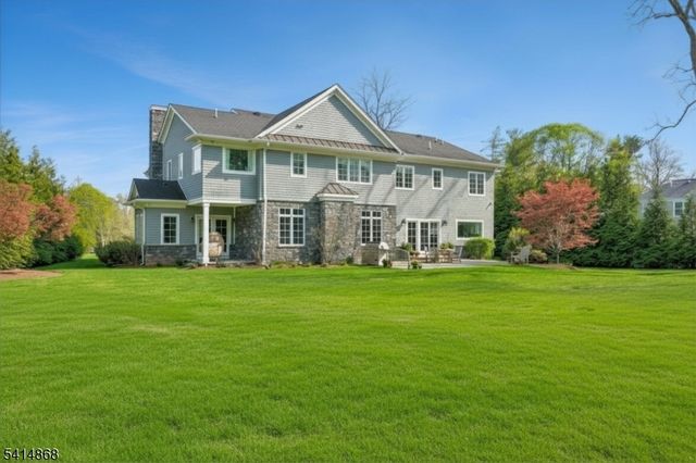 1 Cora Way, Millburn Twp., NJ 07078