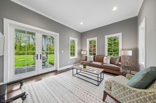 1 Cora Way, Millburn Twp., NJ 07078