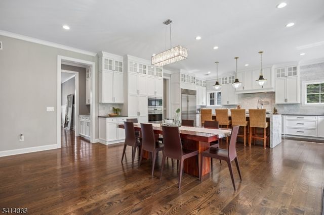 1 Cora Way, Millburn Twp., NJ 07078