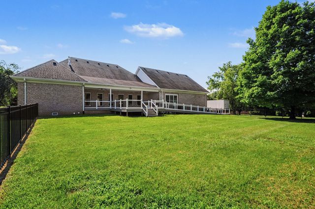 2005 Alan John Way, Lebanon, TN 37087