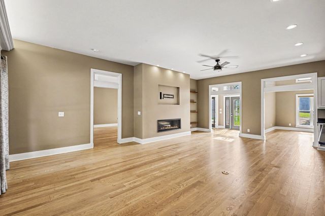 2005 Alan John Way, Lebanon, TN 37087