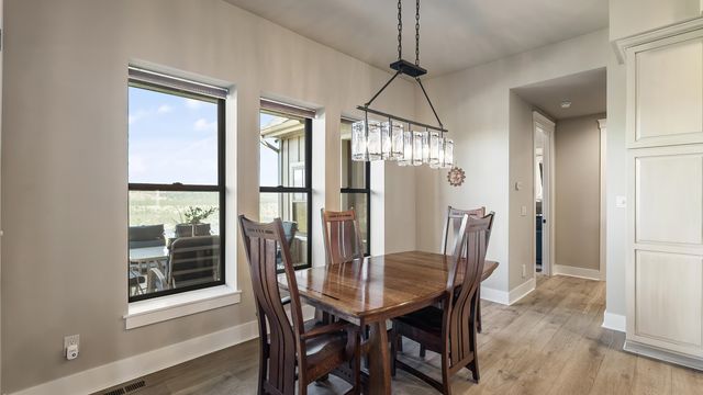 18524 N Valley Rd, Nine Mile Falls, WA 99026