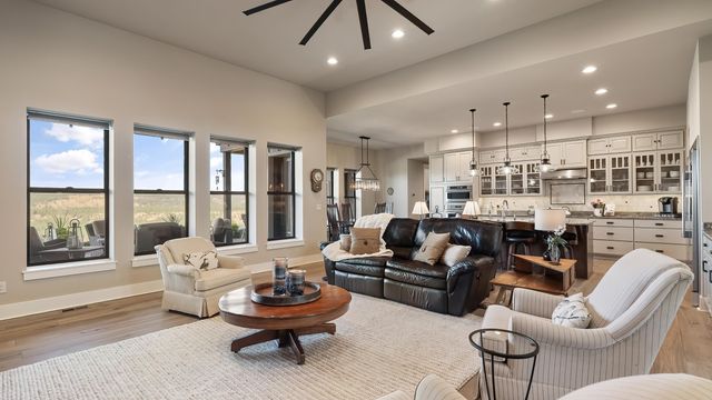 18524 N Valley Rd, Nine Mile Falls, WA 99026