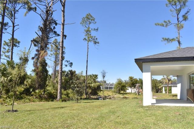 4553 Midland ST, North Port, FL 34288