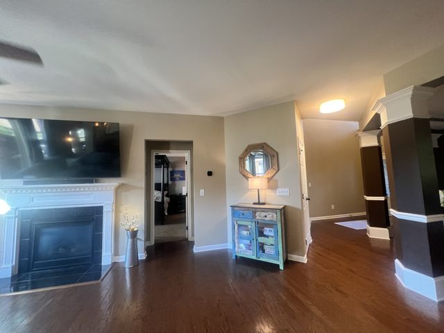 1081 Avery Trace Cir, Hendersonville, TN 37075