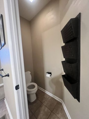 1081 Avery Trace Cir, Hendersonville, TN 37075