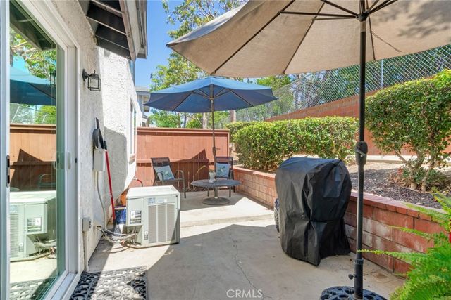 966 Michael D, Corona, CA 92881