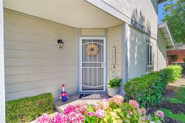 966 Michael D, Corona, CA 92881
