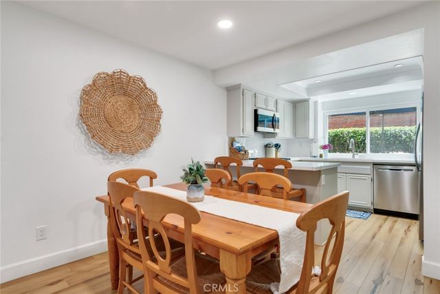 966 Michael D, Corona, CA 92881