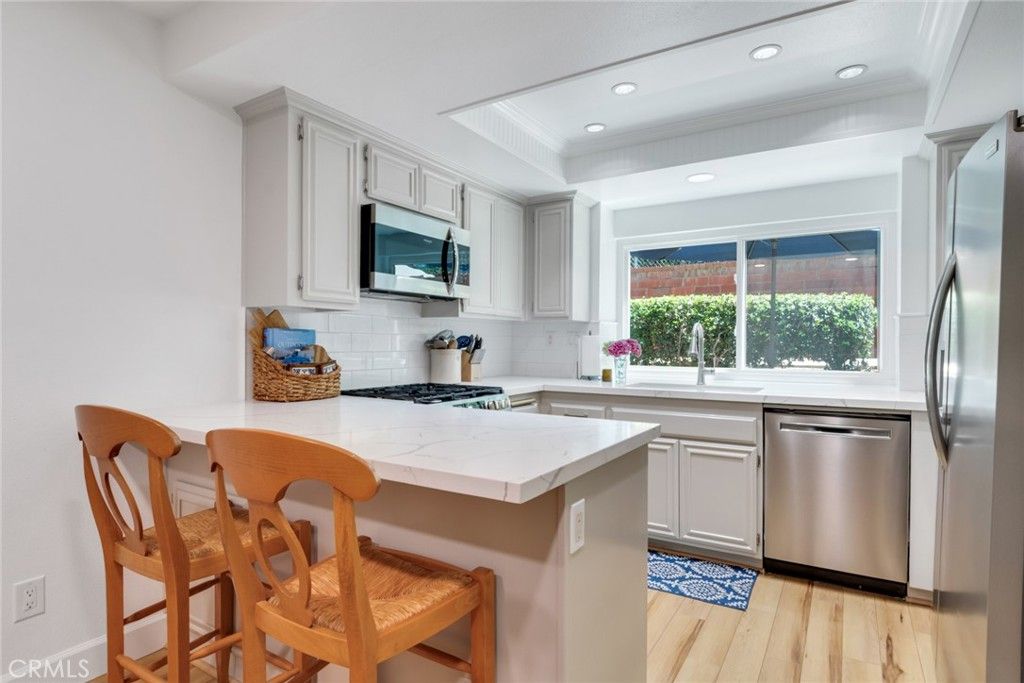966 Michael D, Corona, CA 92881 — photo 5