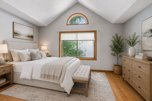 8865 Norway Street NW, Coon Rapids, MN 55433