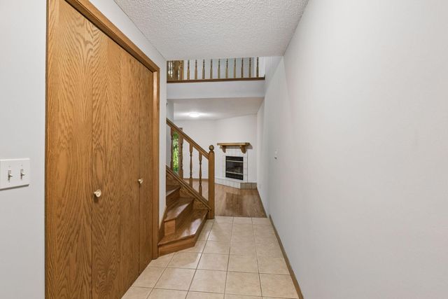 8865 Norway Street NW, Coon Rapids, MN 55433