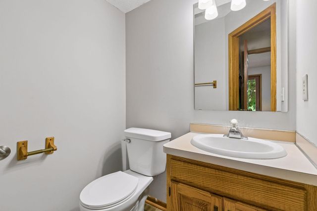 8865 Norway Street NW, Coon Rapids, MN 55433
