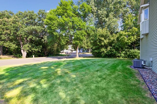 8865 Norway Street NW, Coon Rapids, MN 55433