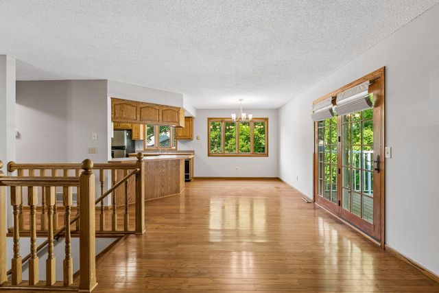 8865 Norway Street NW, Coon Rapids, MN 55433