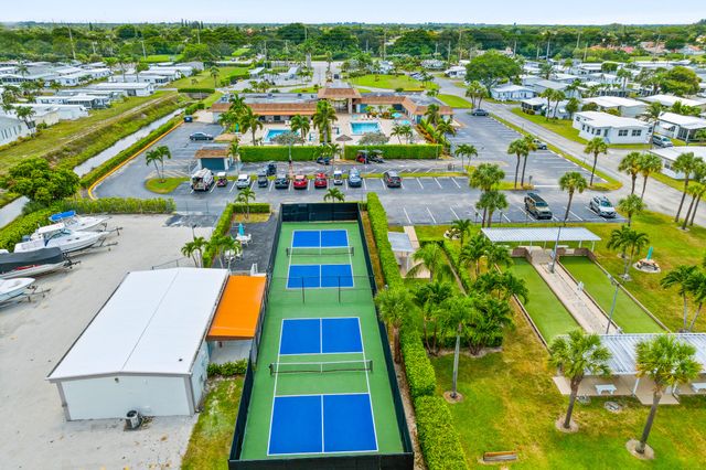 17007 Grand Terre Bay Drive, Boynton Beach, FL 33436