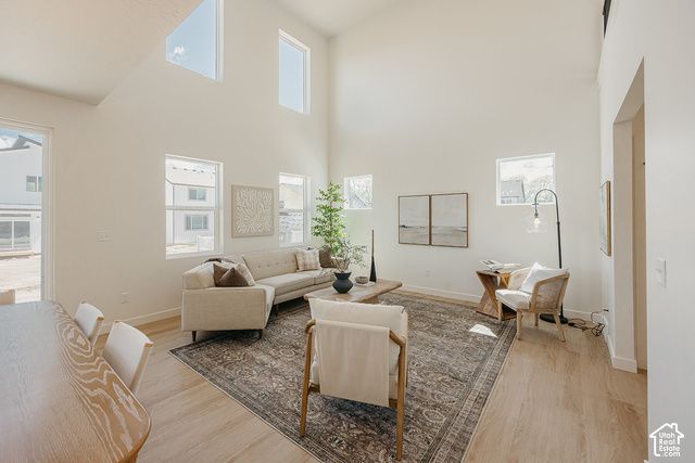 5158 S CENTURY WAY, Riverdale, UT 84405