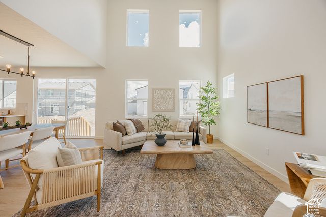 5158 S CENTURY WAY, Riverdale, UT 84405