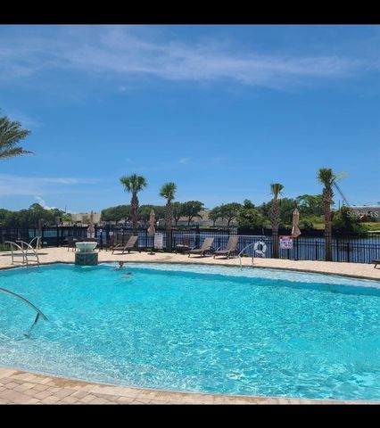 21 DEL PALMA DRIVE, Palm Coast, FL 32137