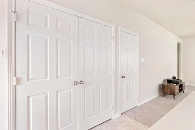 353 Bay Oaks Drive, La Porte, TX 77571