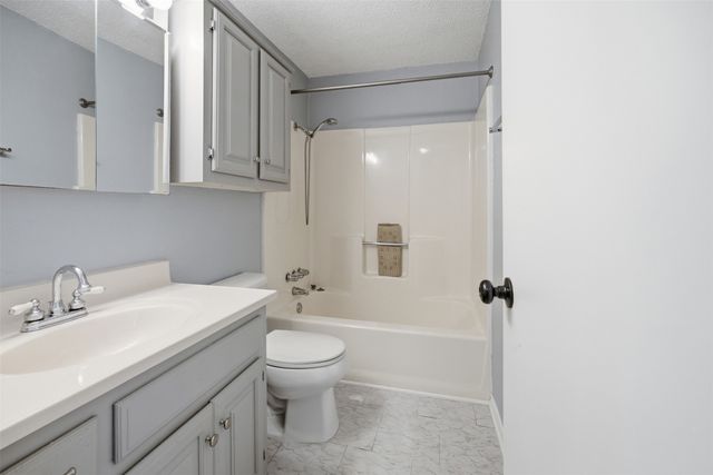 1853 Lake Highland W, Quinlan, TX 75474