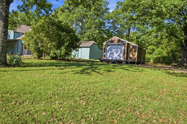 1853 Lake Highland W, Quinlan, TX 75474