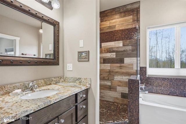 2030 N Broadway Drive, Palmer, AK 99645