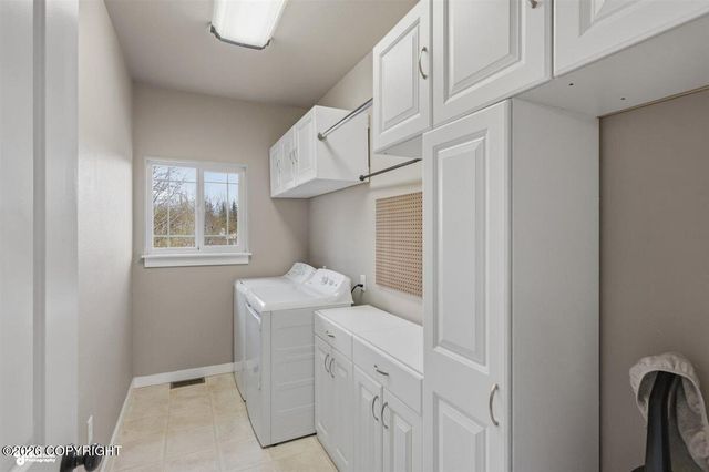 2030 N Broadway Drive, Palmer, AK 99645