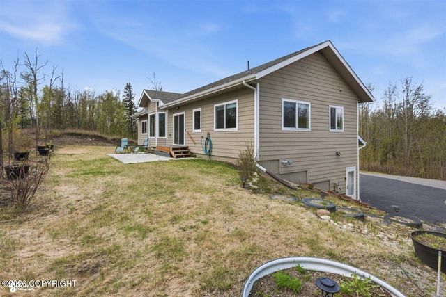 2030 N Broadway Drive, Palmer, AK 99645