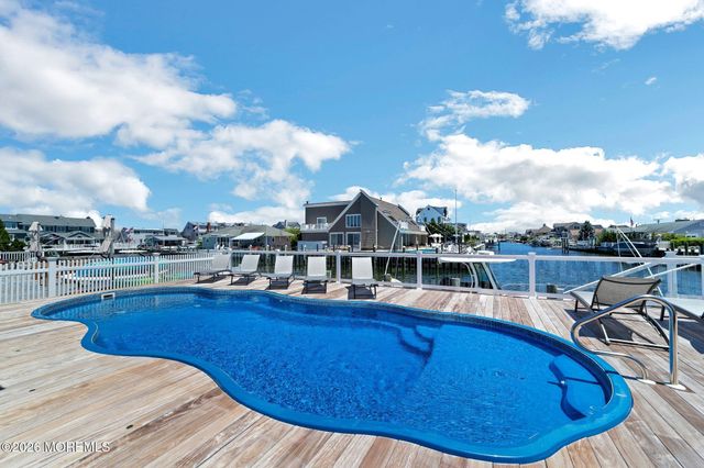 347 Bay Lane, Mantoloking, NJ 08738