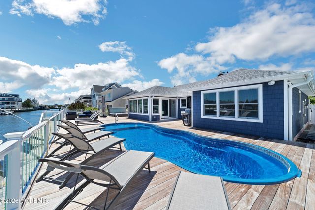 347 Bay Lane, Mantoloking, NJ 08738