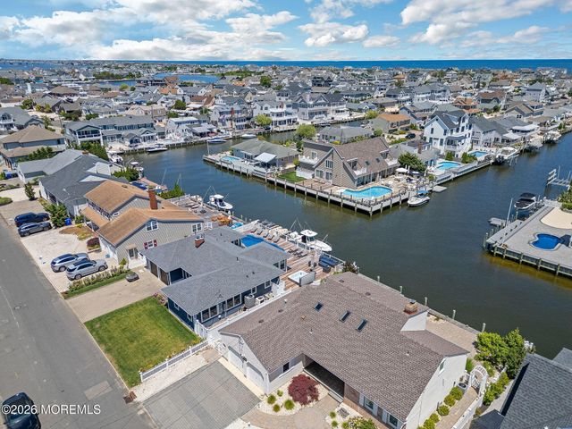 347 Bay Lane, Mantoloking, NJ 08738