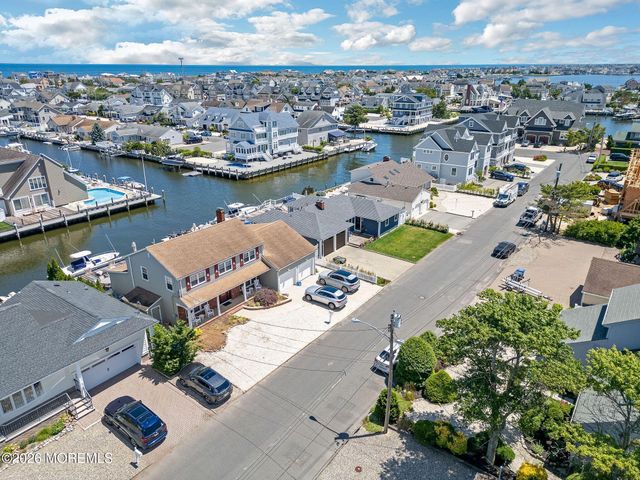 347 Bay Lane, Mantoloking, NJ 08738