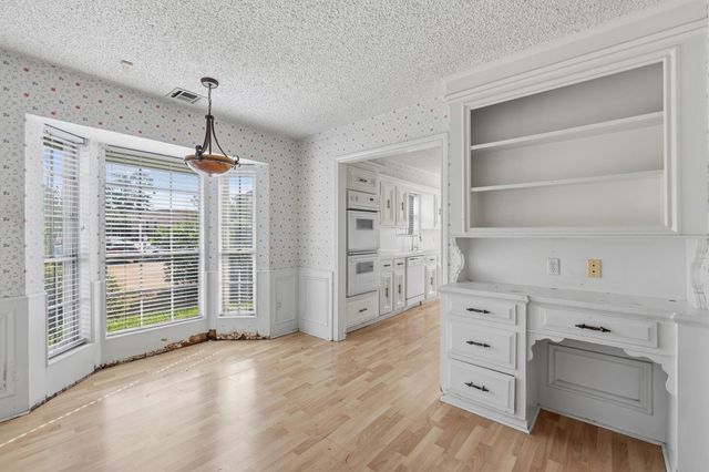 1802 Hamlin Valley Drive, Houston, TX 77090