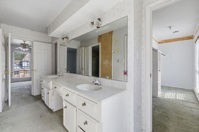 1802 Hamlin Valley Drive, Houston, TX 77090