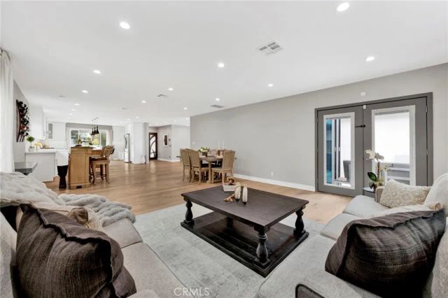 4912 Alonzo Avenue, Encino, CA 91316