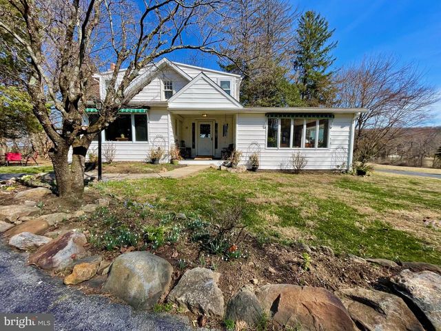 120 DIAMOND ROCK RD, Phoenixville, PA 19460
