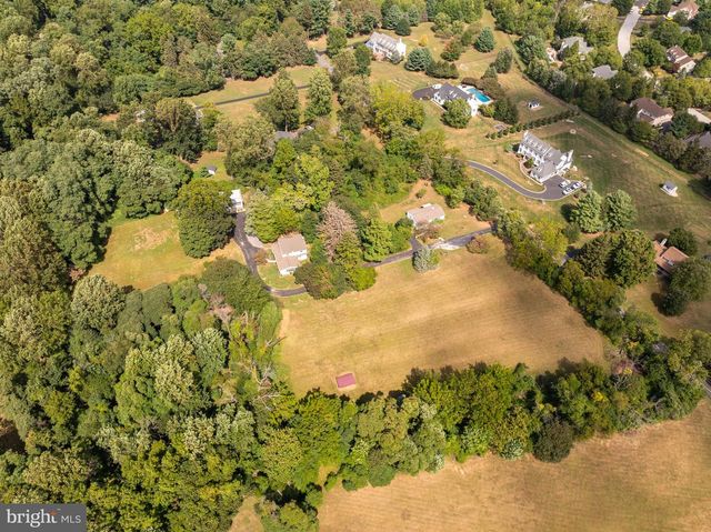 120 DIAMOND ROCK RD, Phoenixville, PA 19460