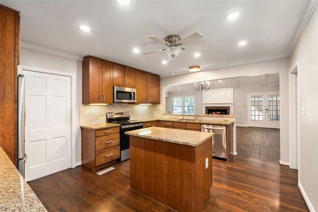 4236 Amherst Avenue, University Park, TX 75225