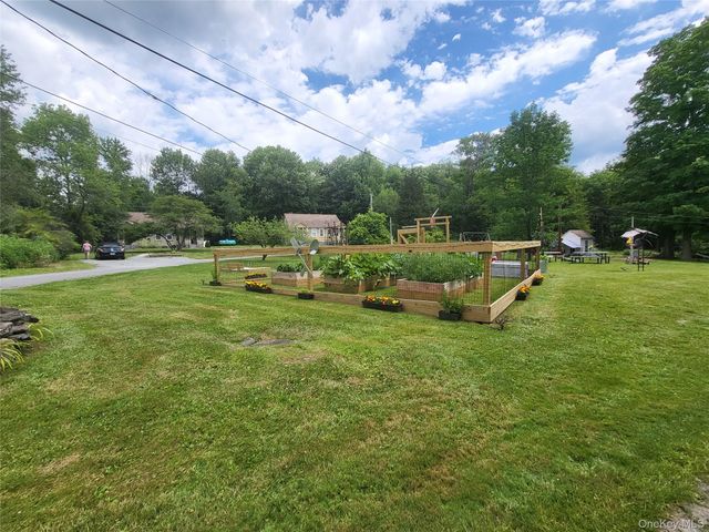 8-26 Hope Street, Hurleyville, NY 12747