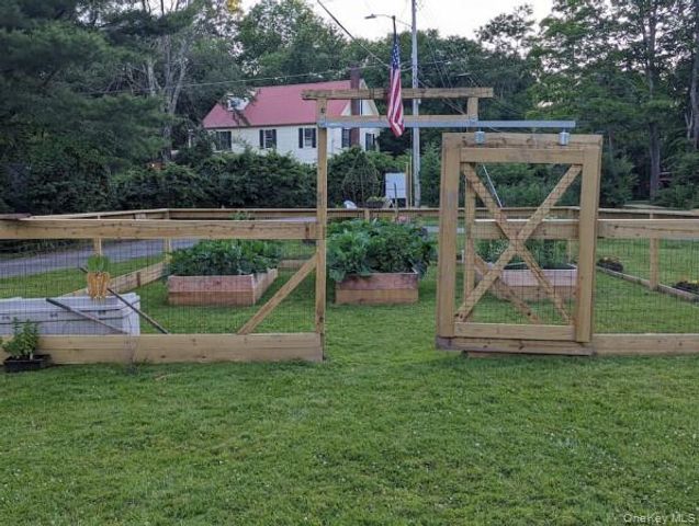 8-26 Hope Street, Hurleyville, NY 12747