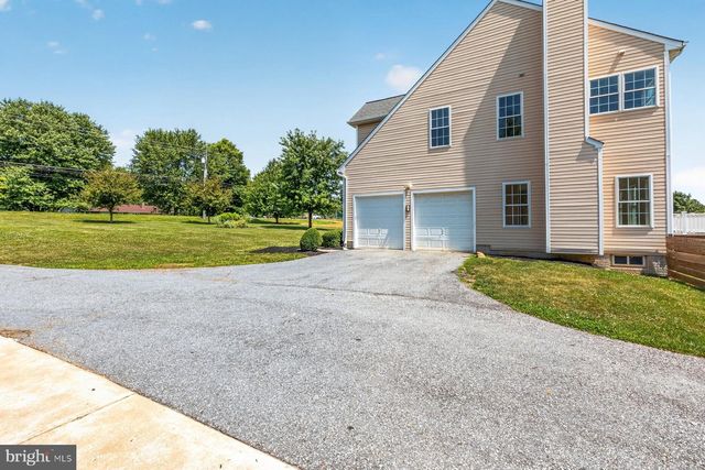 5891 WOODBINE RD, Woodbine, MD 21797