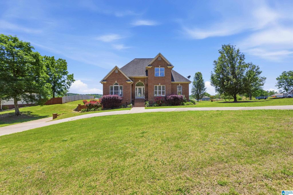 210 MADISON LANE, Odenville, AL 35120
