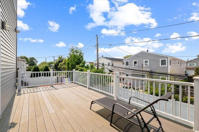 545 E Fulton Street, Long Beach, NY 11561