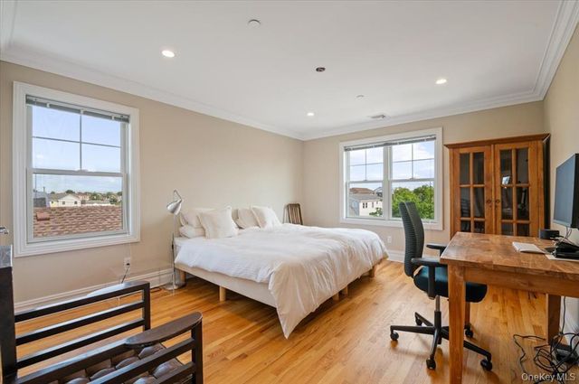 545 E Fulton Street, Long Beach, NY 11561