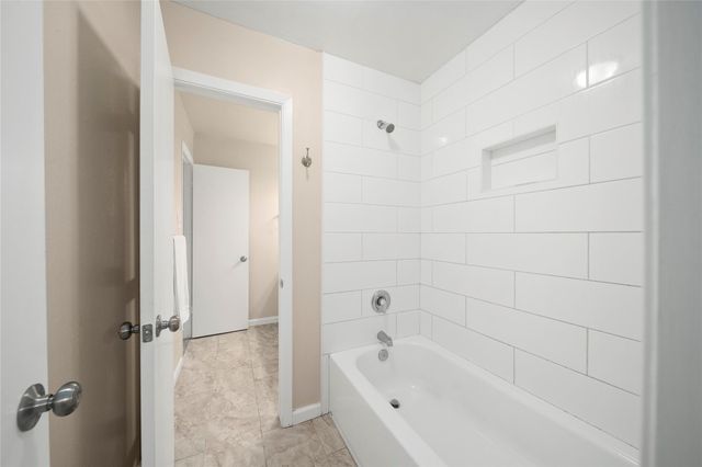 515 Tallowood Road 60, Houston, TX 77024
